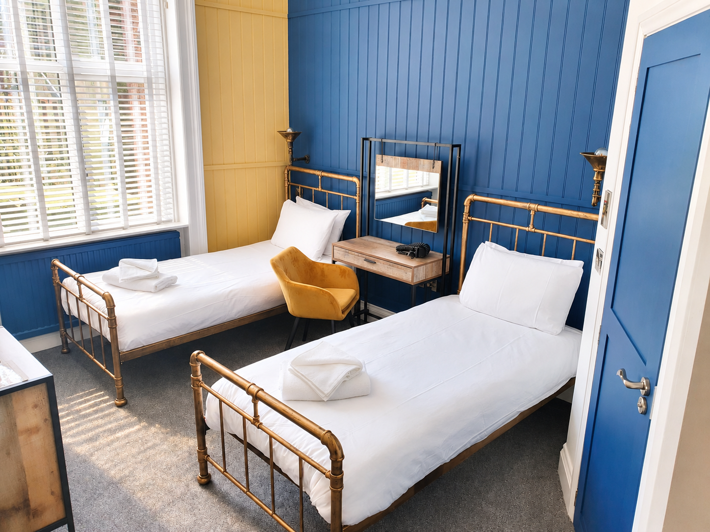 Twin room